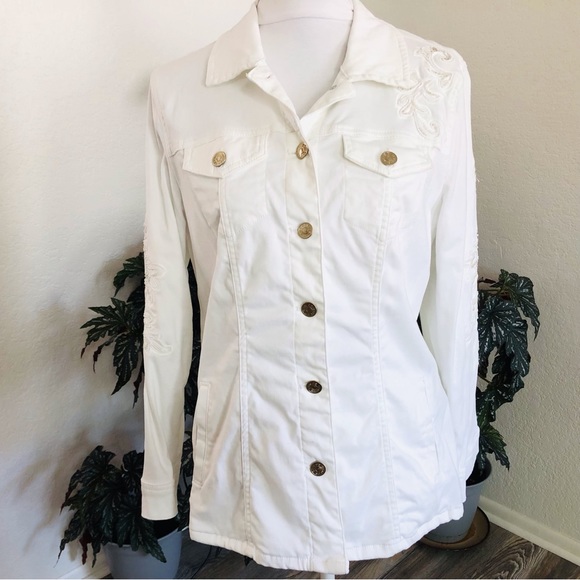 EUC Chico’s western cut jacket - Picture 2 of 6